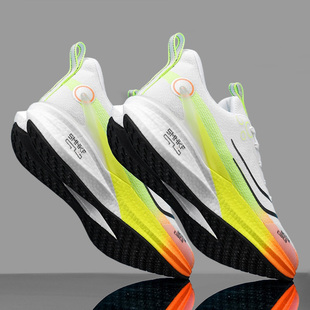 爆米花软底运动鞋男款2025冬季新款初高中生超轻减震碳板跑步鞋子