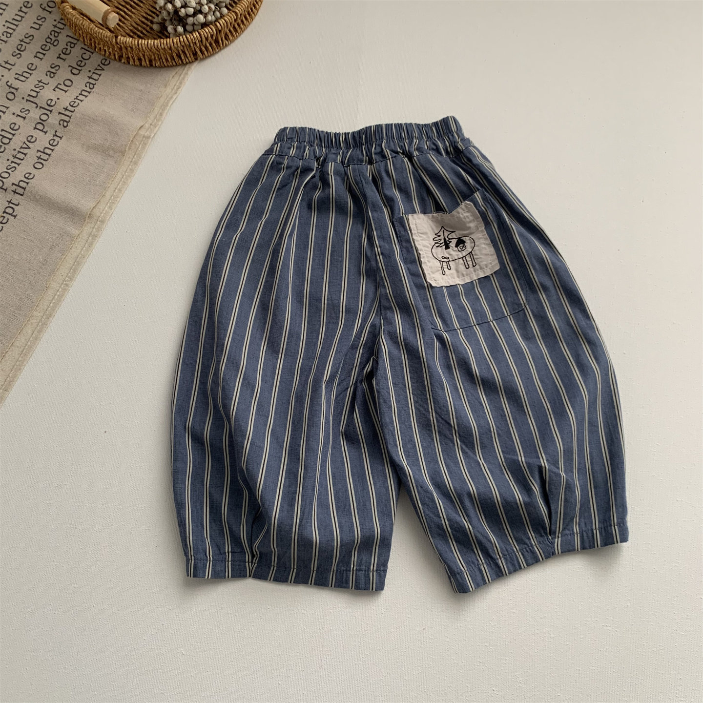夏季薄款防蚊裤男女童九分灯笼裤图片