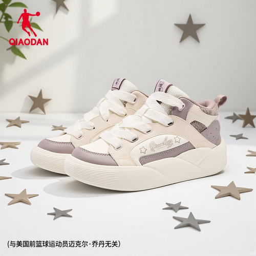 乔丹泡芙鞋女板鞋高帮2025年新款