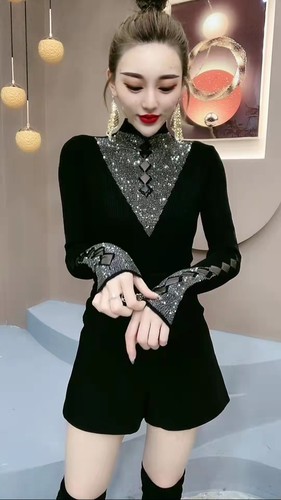 百搭适中洋气舒适女韩版长袖烫钻