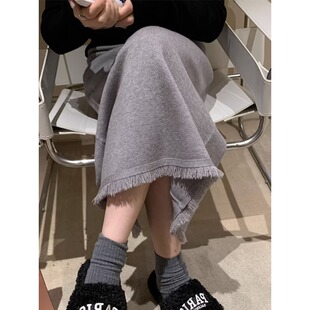 小流苏边针织半身裙女秋冬中长款A字裙高腰休闲直筒后开叉包臂裙