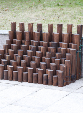 庭院户外防腐木栅栏小篱笆阳台花园花坛装饰碳化木桩圆木围栏实木