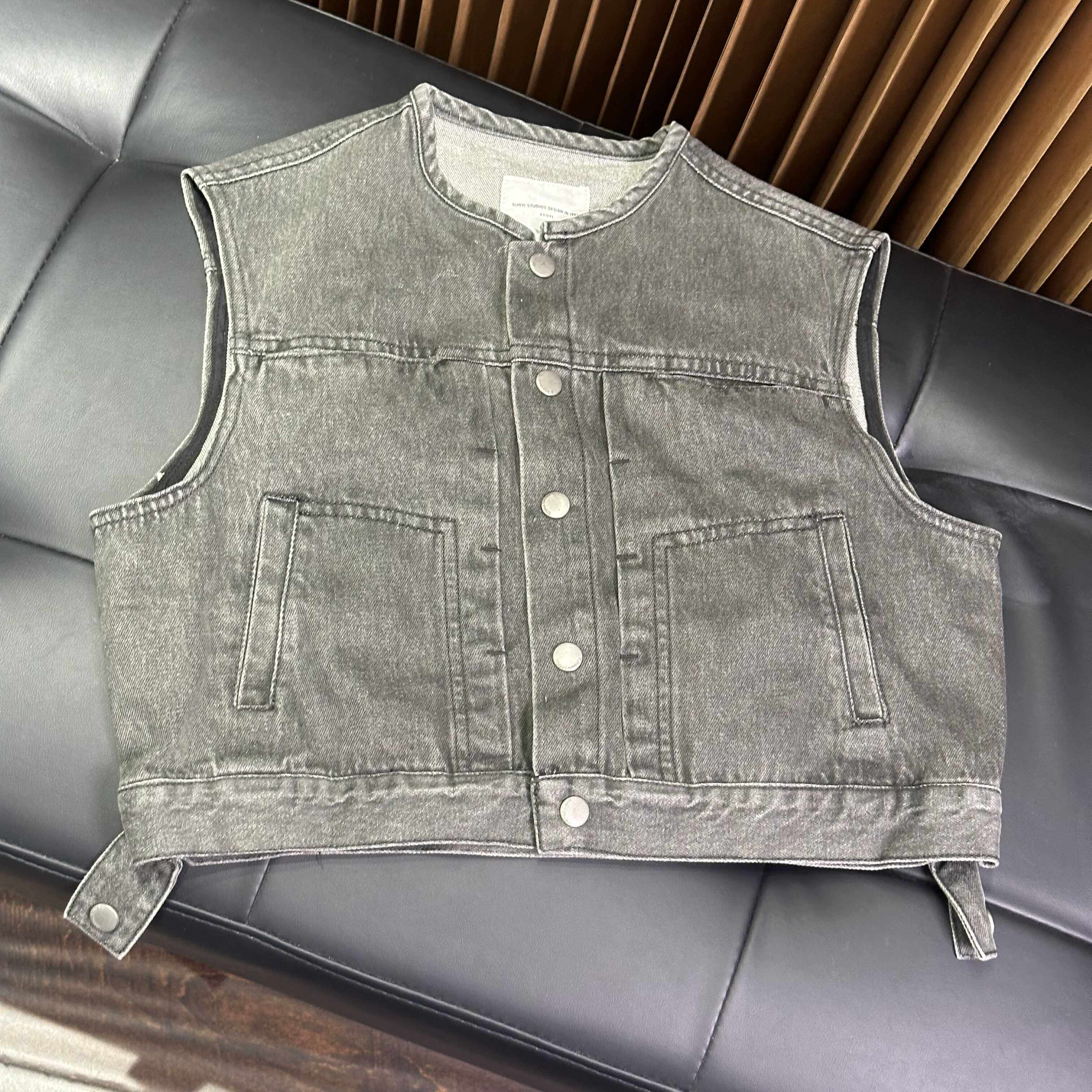 实体精品童装店 现货秒发 儿童灰色水洗做旧牛仔马甲