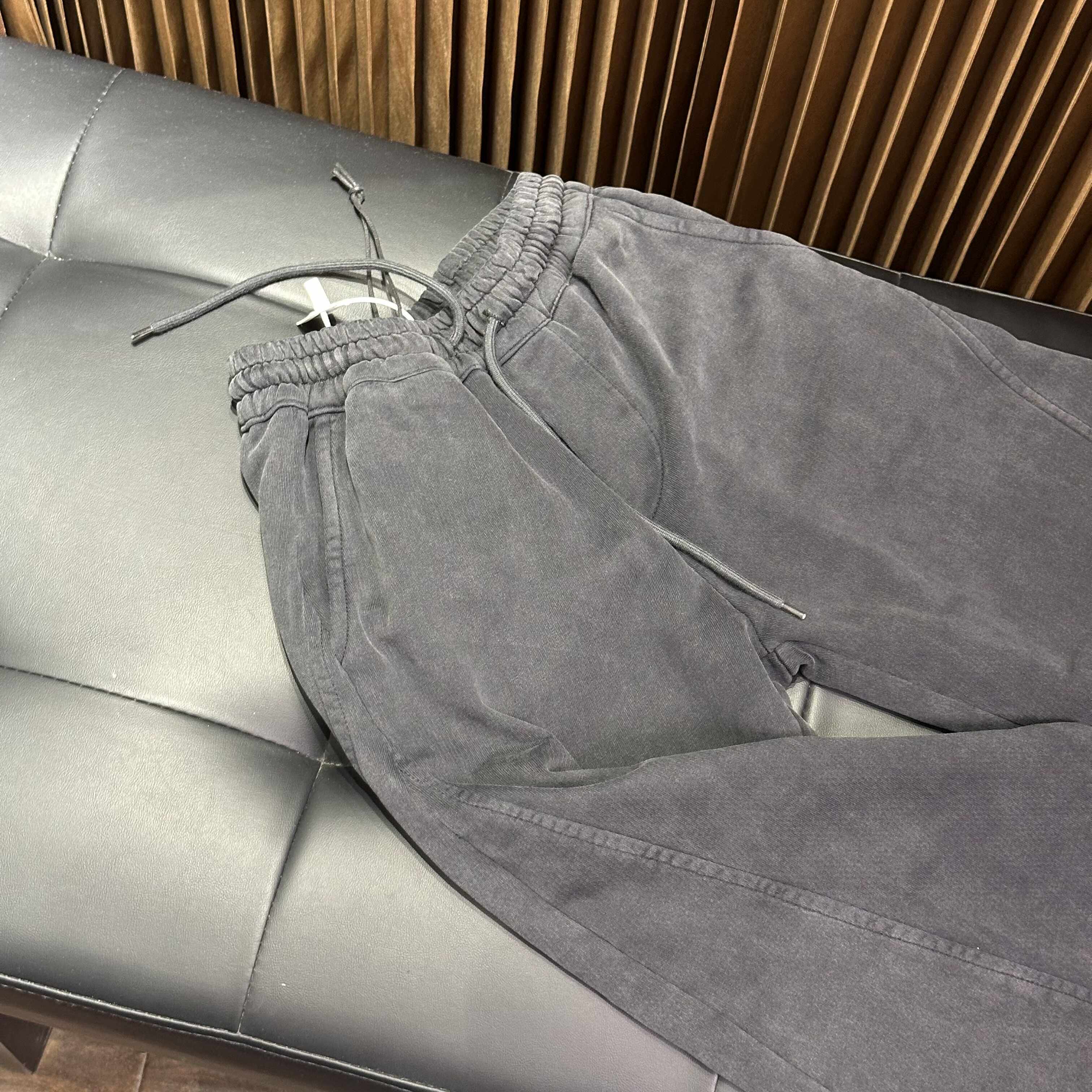 实体精品童装店 现货秒发 儿童春秋款碳灰色毛圈阔腿运动裤