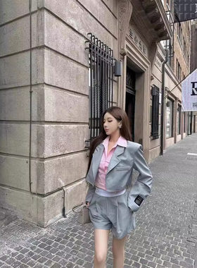 假两件西服套装新款秋季