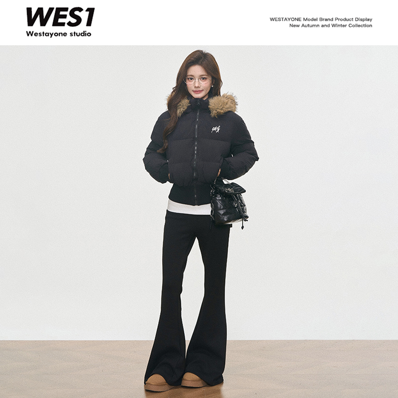 【柒柒Moon直播间】黑色收腰毛领棉服+黑白拼腰微喇裤