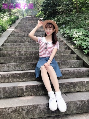日本女士出游休闲风沙滩平顶草帽