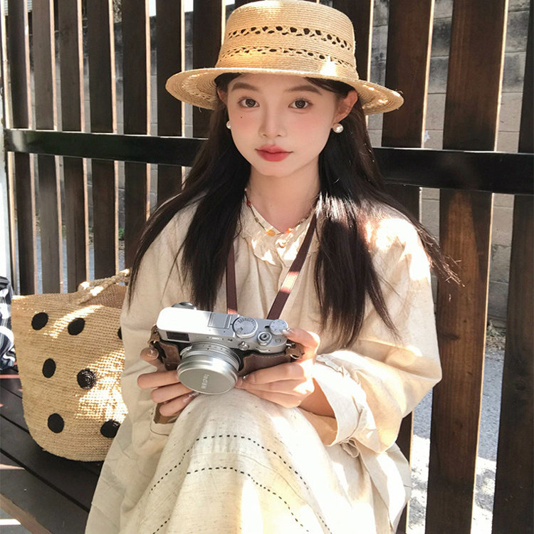 夏季法式镂空拉菲草帽子女海边度假沙滩帽大檐遮阳防晒帽平顶礼帽