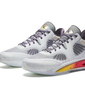 安踏 KT10 篮球鞋 氮科技 112441101-10 f广东zq