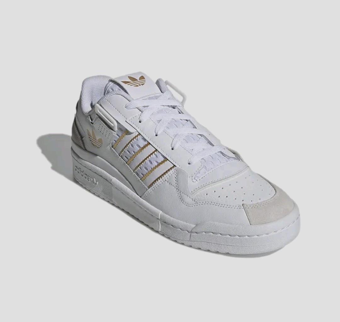 adidas 耐磨 低帮 板鞋 男女同款 白金色陕西zs仓GX1524
