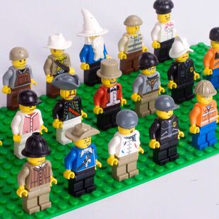 兼容乐高机器人课程创客空间教具考级比赛 小颗粒人仔