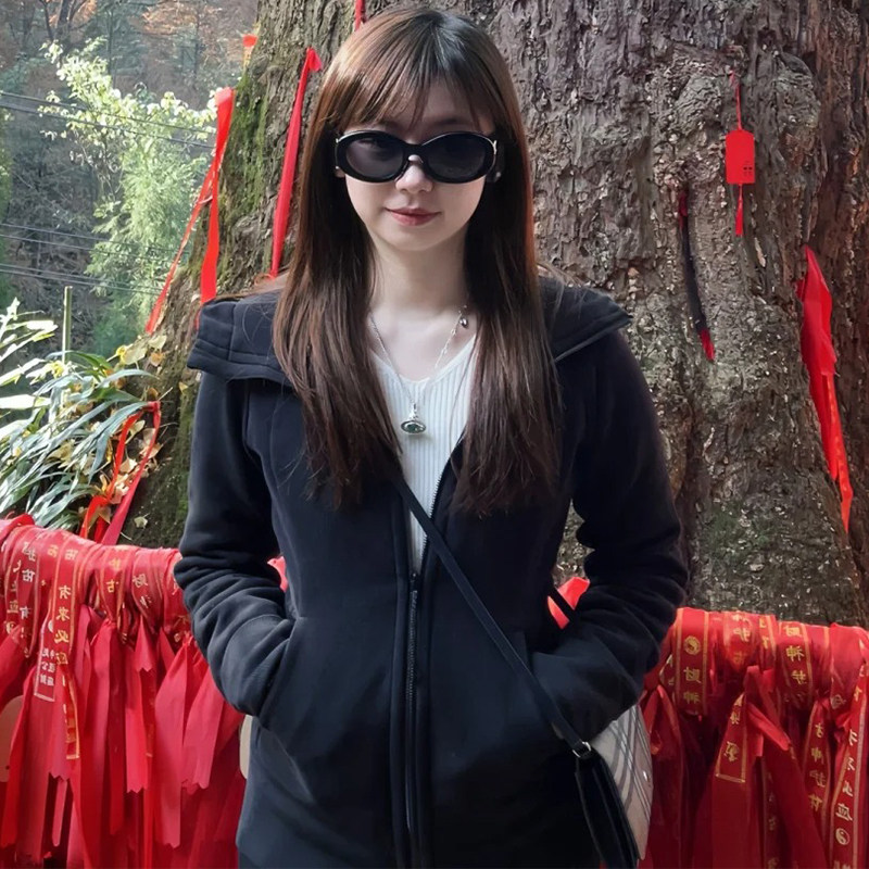 连帽运动衫外套女春秋季新款修身显瘦正肩秋冬加绒运动开 衫短款