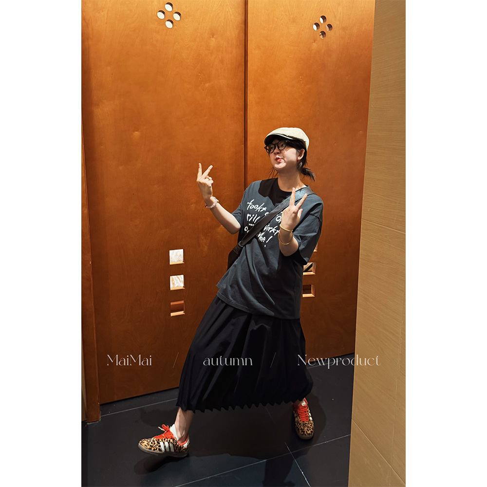 新款百搭宽松显瘦复古字母T恤