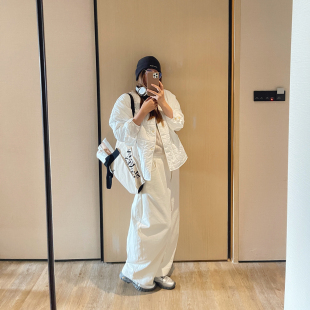 KOGIRL韩系简约休闲圆领绗缝单排扣夹棉保暖棉服东大门miu系外套