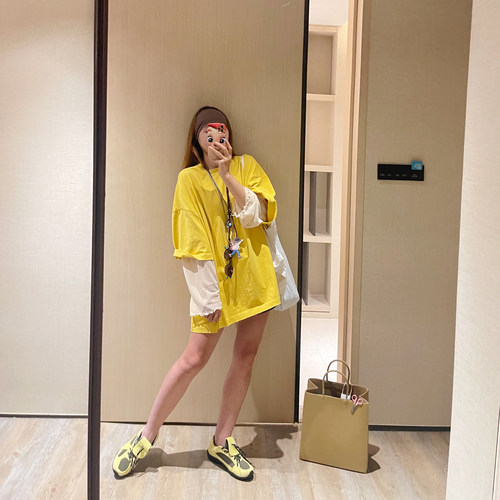 韩系东大门Oversize配纱袖T恤女