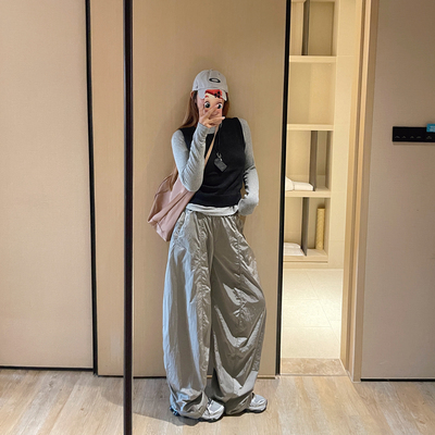 KOGIRL韩系东大门山系户外防风防水光泽立体结构褶皱舒适休闲裤女