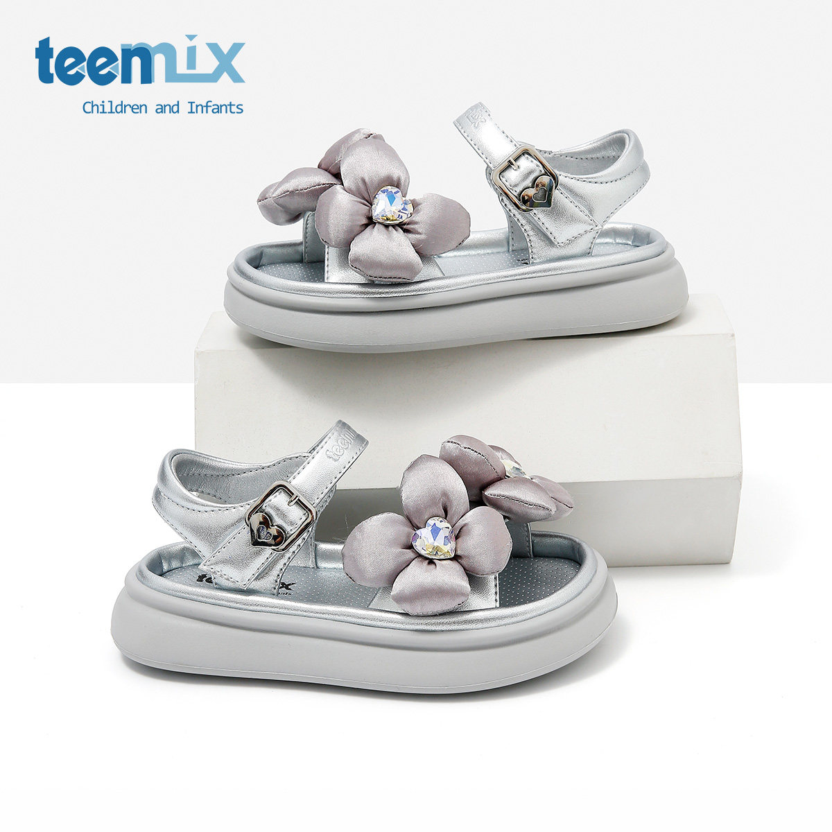 天美意儿童2026年夏季新款凉鞋女童软底凉鞋小女孩时尚洋气公主鞋