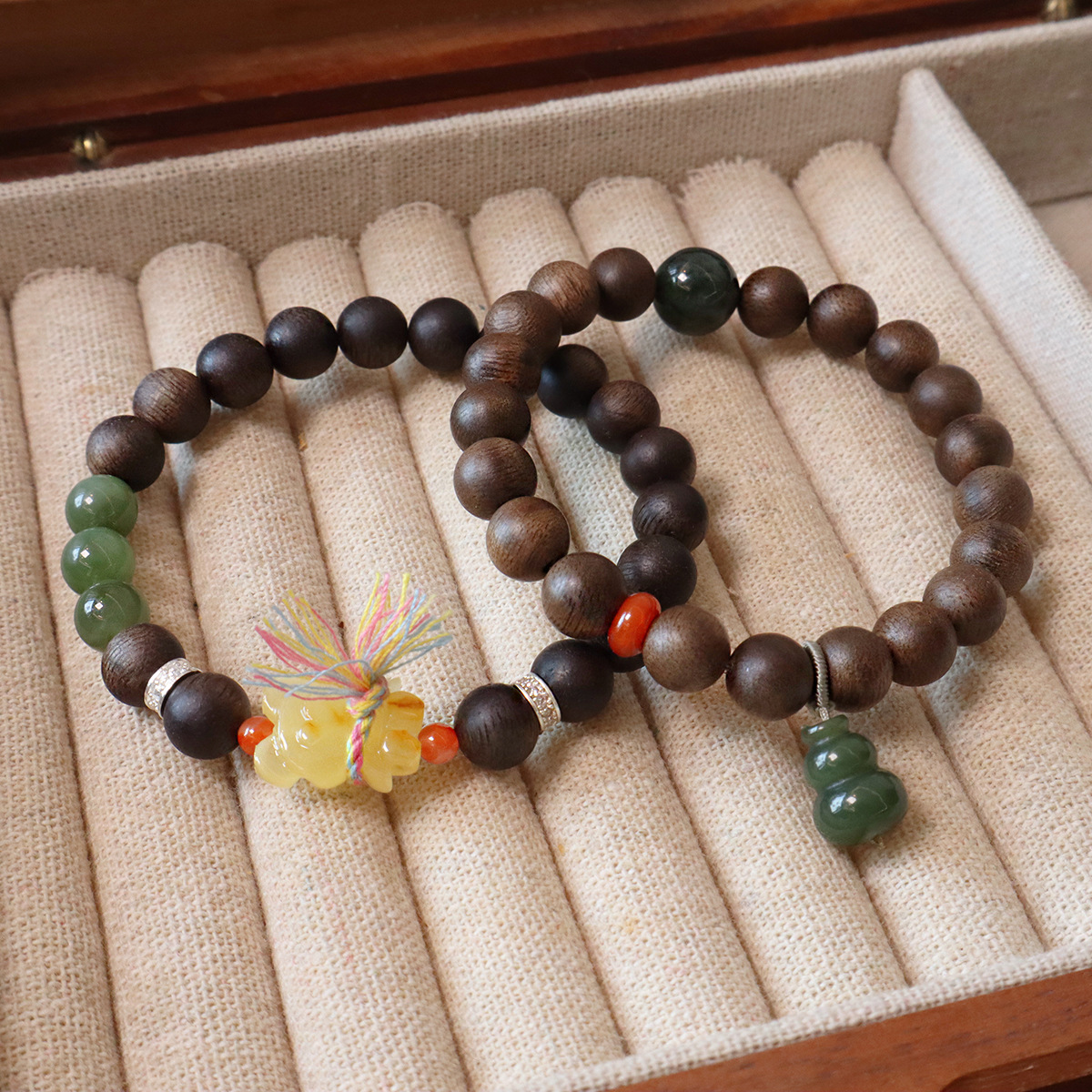 进口天然沉香木手串搭碧玉手链葫芦吊坠蜜蜡小熊富贵显白佛珠念珠