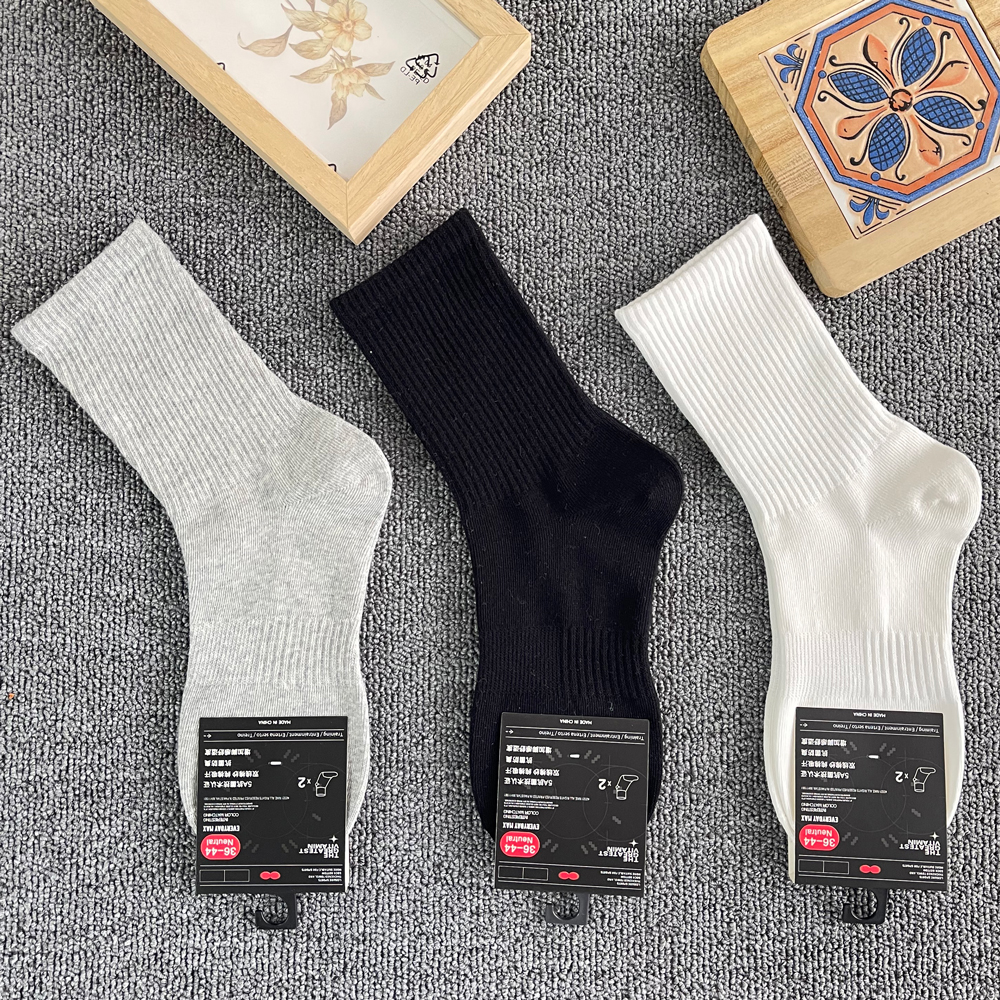 男女同款抗菌防臭纯棉纯色袜