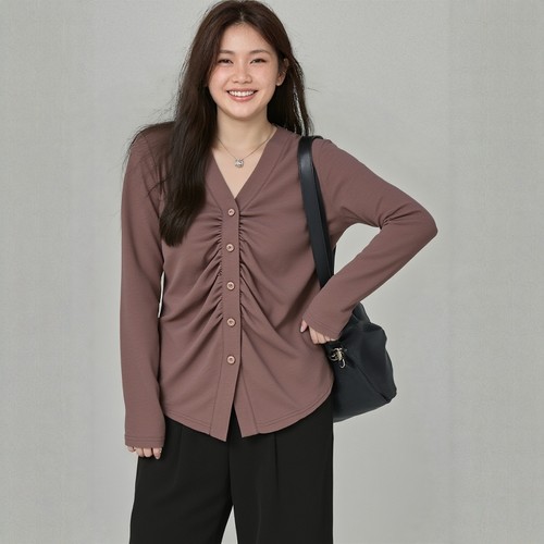 大码mm胖潮上衣酷秋气质独特春装V领尖角下摆时尚炸街别致针织衫