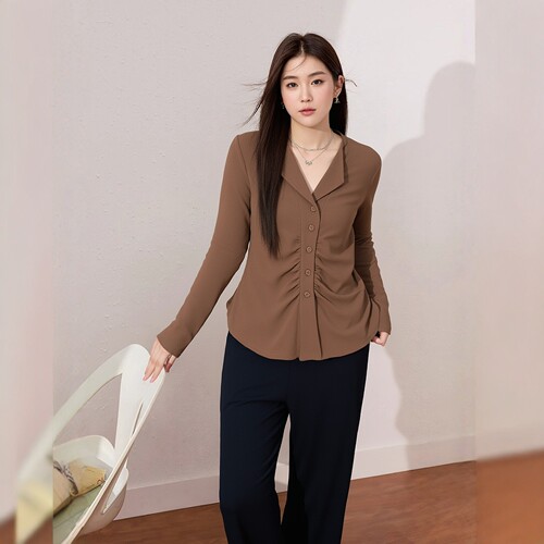 时尚胖mm针织上衣凤凰依屋