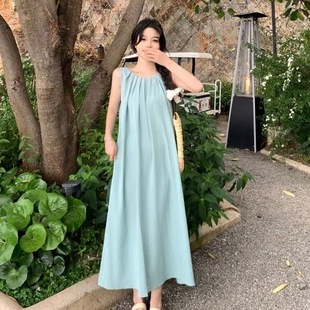 长裙 无袖 夏装 新款 宽松露背背心海边度假气质连衣裙吊带A字中长款