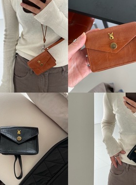 博主同款美拉德咖色皮绳包包项链小众设计挂绳毛衣链子复古配饰品