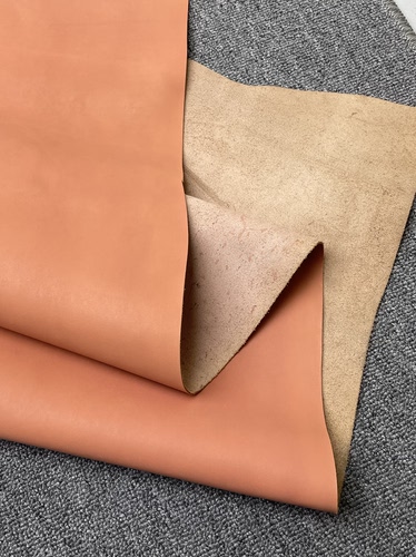 H503厚度1.3mm进口头层 桔色植鞣打蜡牛皮 手感微挺 12平方英尺