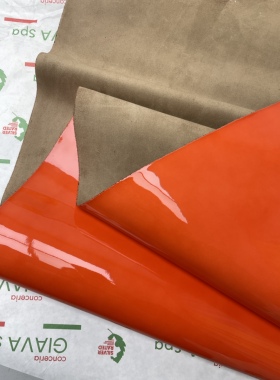 H774厚度1.2mm进口头层意大利进口橙色漆皮 手感微挺