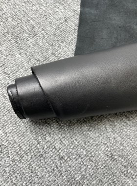 H034进口头层黑色软牛皮厚度1.4mm微软特价处理皮面有洞有水银笔
