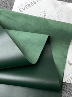 H806厚度1.1mm进口头层意大利鲁迪深墨绿色牛皮 手感微挺