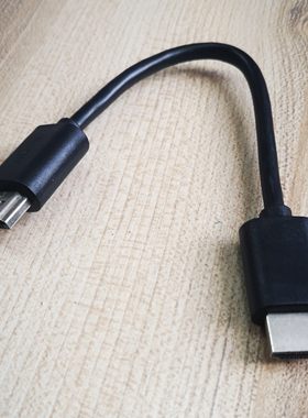 hdmi2.0高清线4k投屏电脑