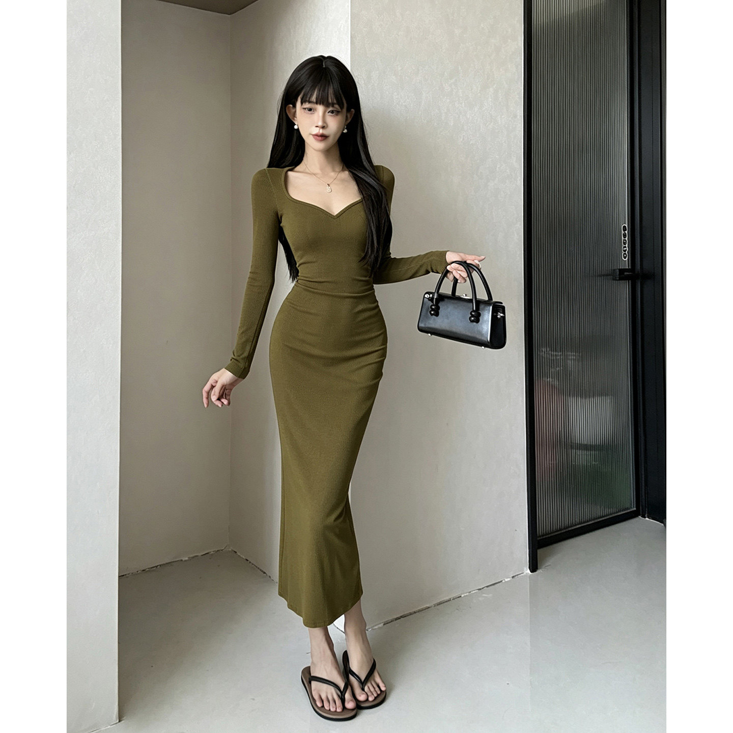 MianCun苔色物语橄榄绿桃心领长袖连衣裙女秋季新款收腰包臀长裙