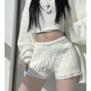 MianCun蕾丝花边针织麻花短裤女秋冬新款配靴子外穿a字毛线裤靴裤