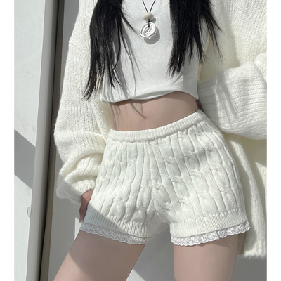 MianCun蕾丝花边针织麻花短裤女秋冬新款配靴子外穿a字毛线裤靴裤