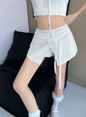 MianCun白色屁帘裙裤女夏季辣妹低腰A字开叉短裤设计感小众短裙