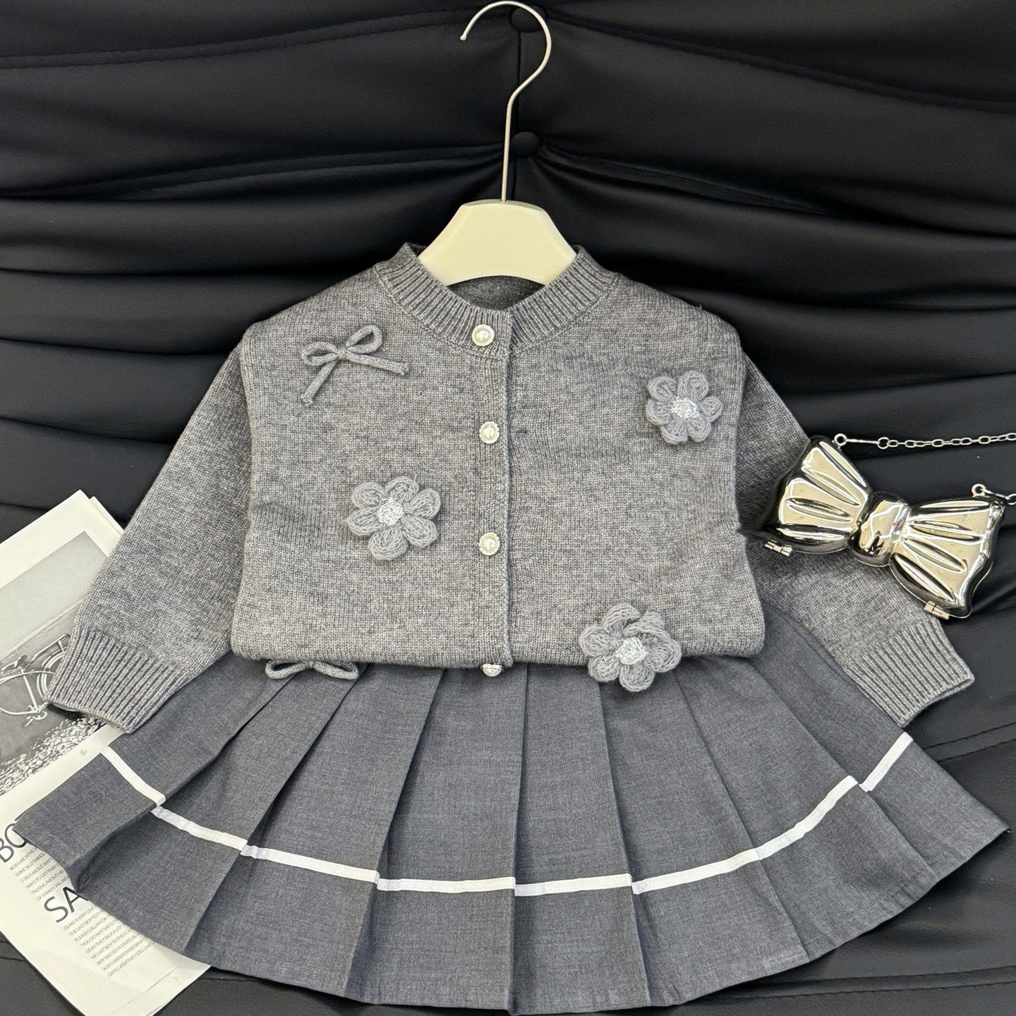 英国DGKP2026春秋季新款女童针织套装时髦毛衣开衫外套半身裙潮