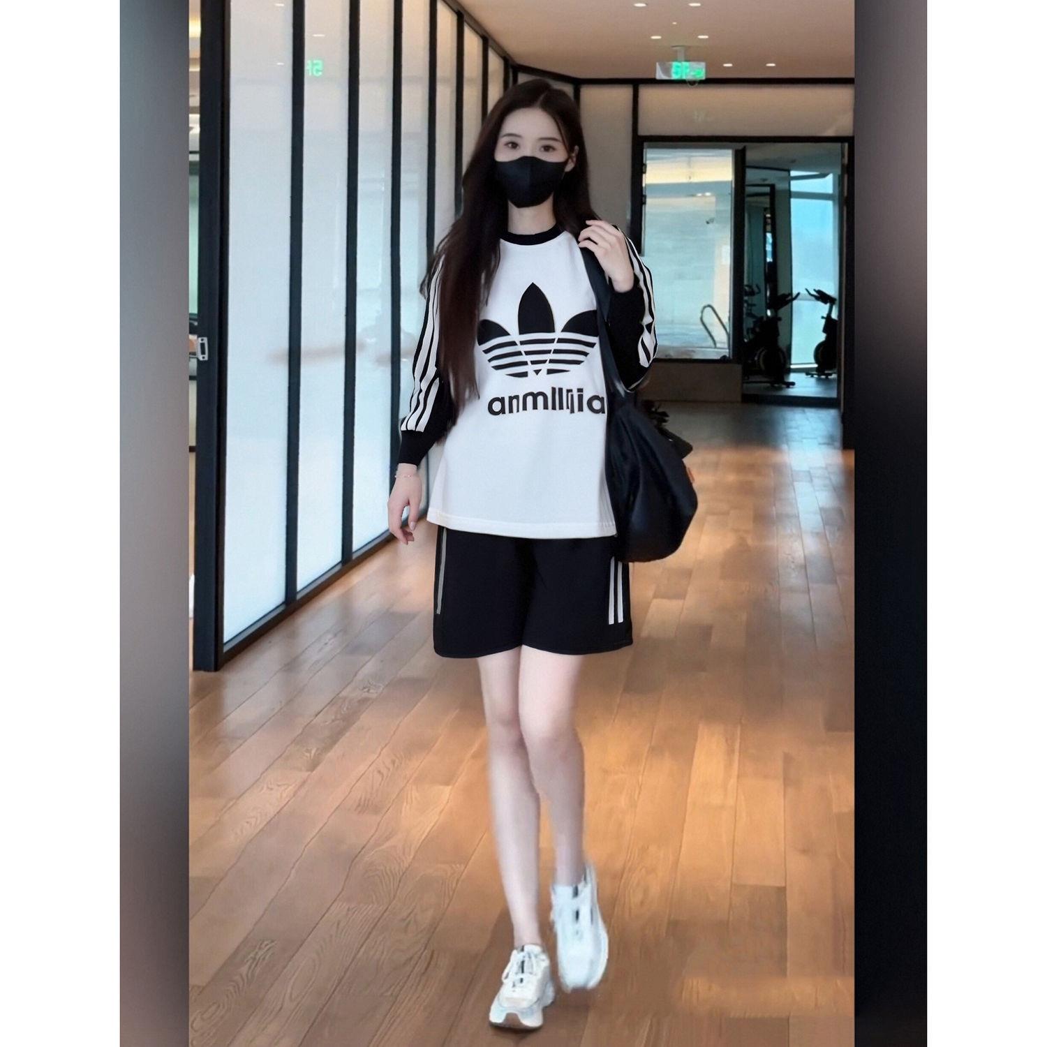 夏天女款2025新款欧美风大码宽松休闲长袖T恤短裤运动套装两件套