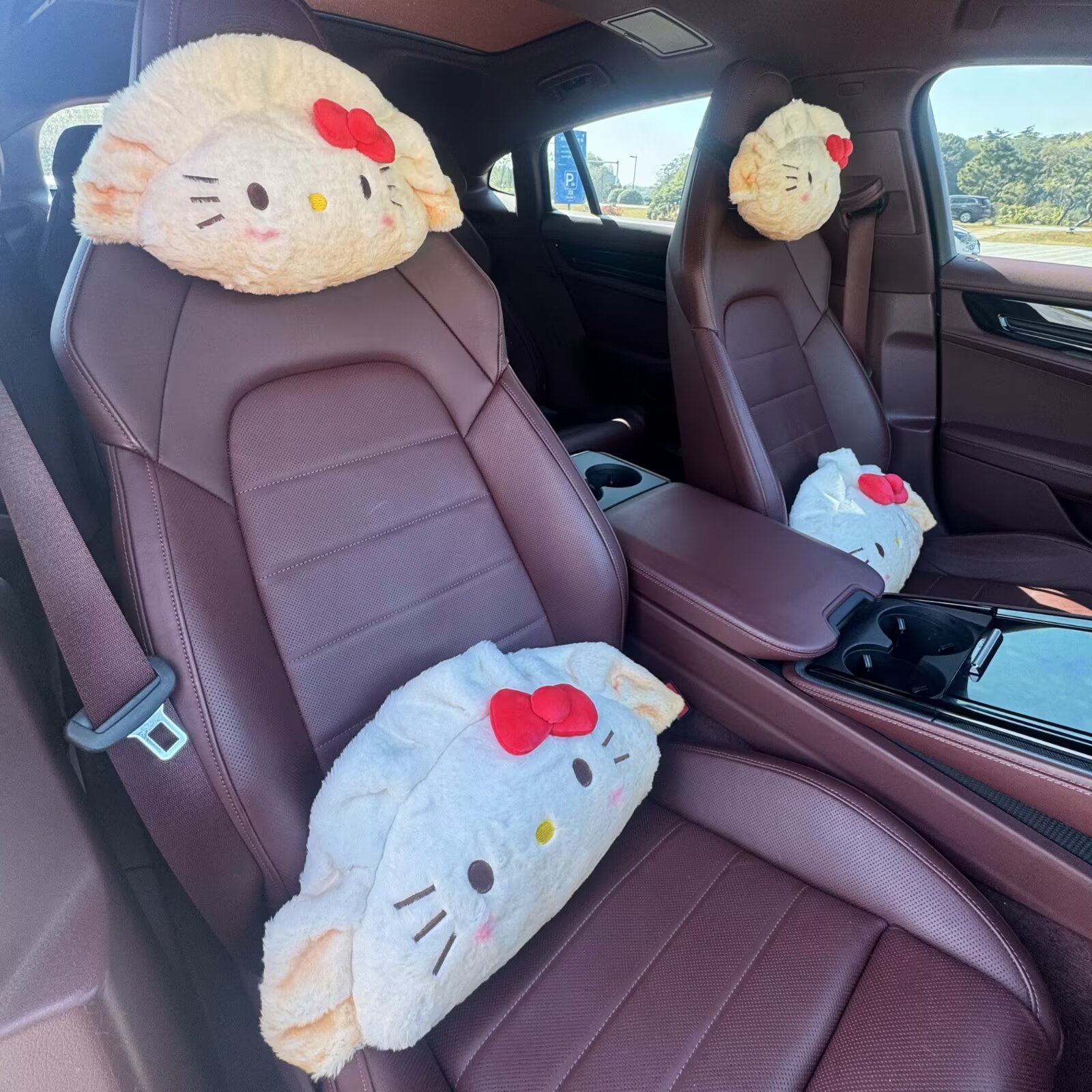 萌卡通可爱kt饺子形状汽车头枕车枕车用颈枕靠垫靠枕汽车内饰通用