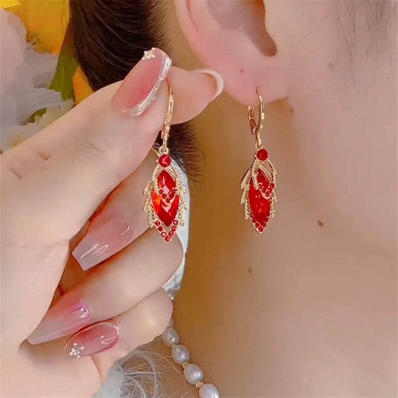 红色水晶树叶耳扣金枝玉叶耳环女