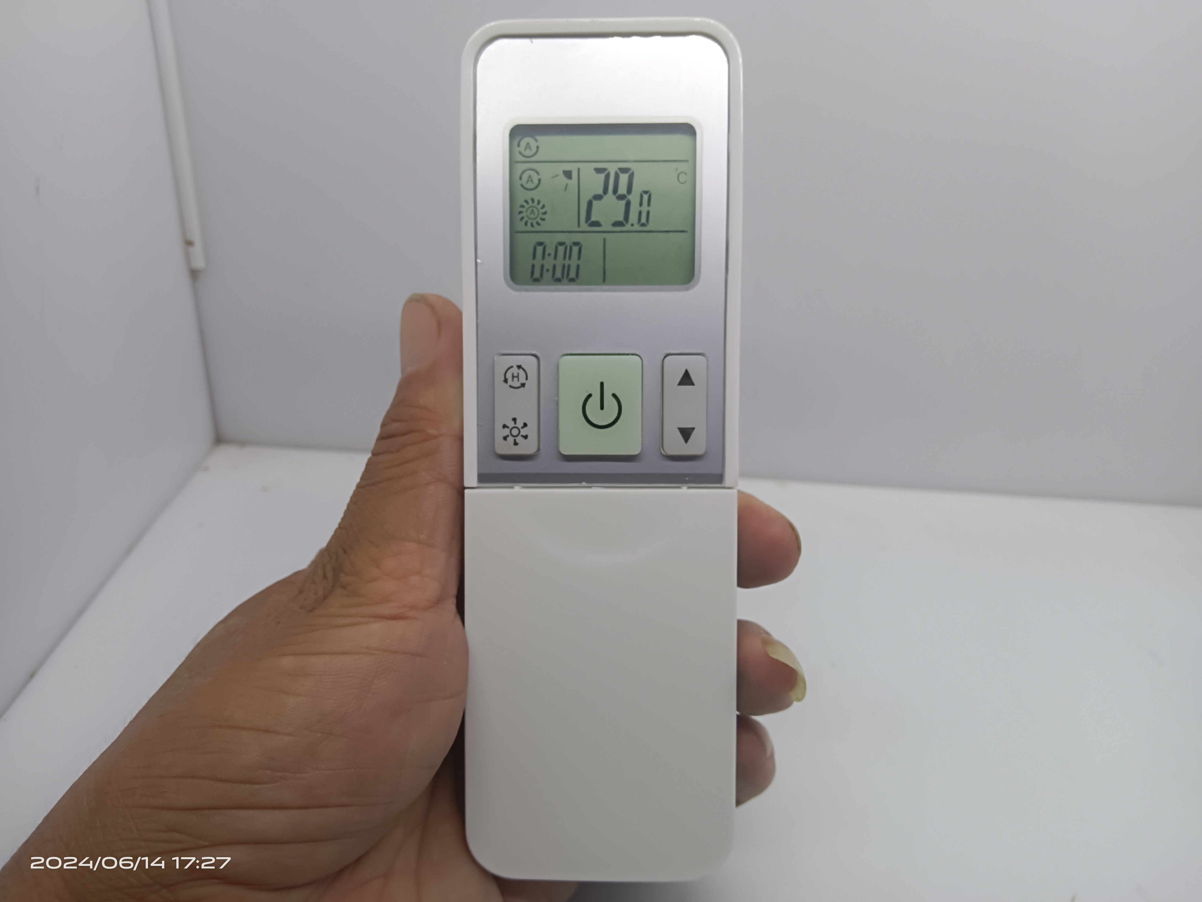 适用海信智能空调遥控器RCH-2609NA KFR-35G 27FZBPH