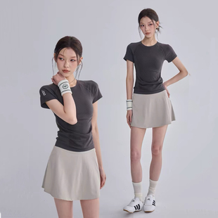 运动短袖女高级感紧身显瘦普拉提训练瑜伽服高端专业跑步健身上衣