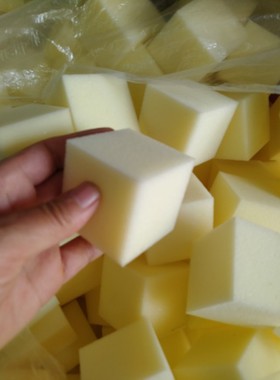 厂家定制中高密度黄色／白色海绵小方块包邮