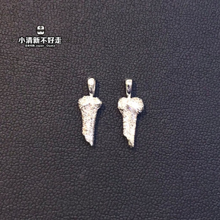 日本代购 Eyefunny 18K白金半截骨头断骨头吊坠项链