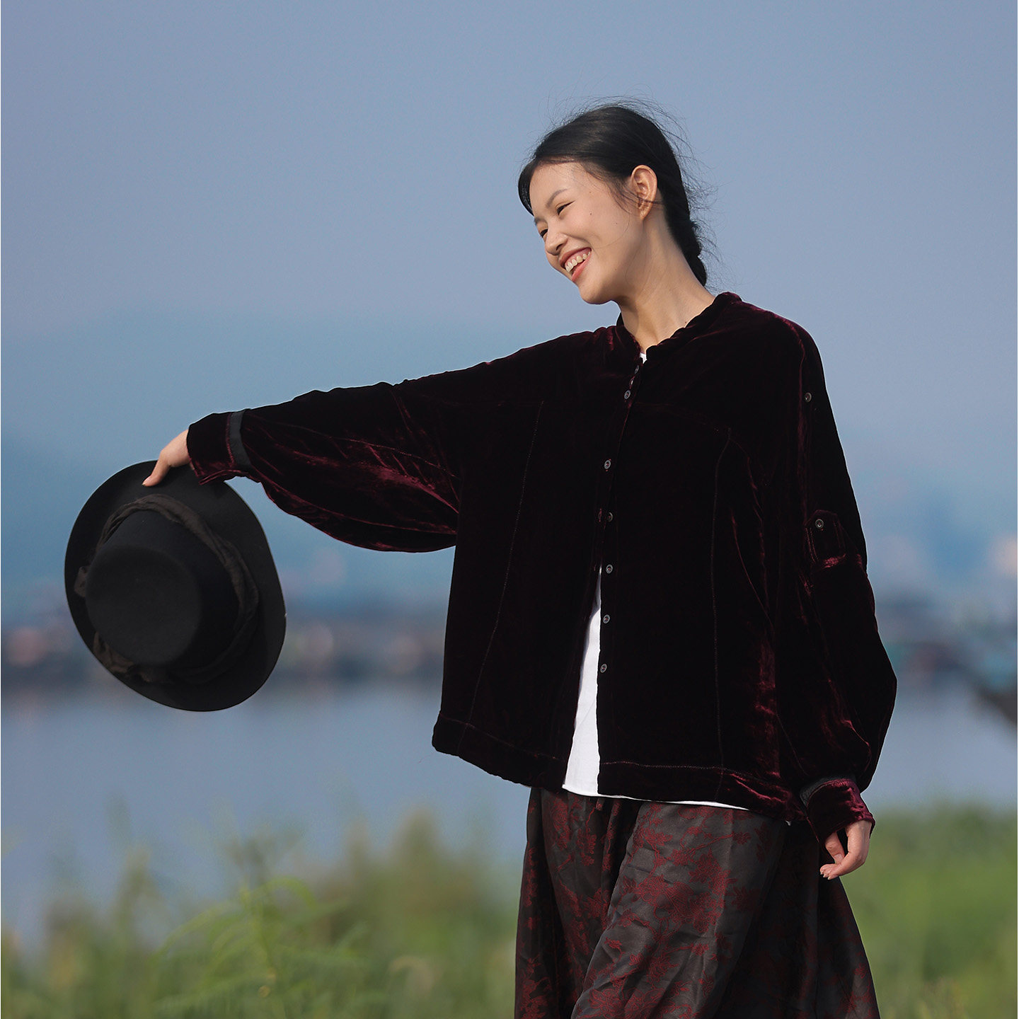 荼 复古真丝丝绒衬衣女 撞色立领对襟衬衫文艺小众外套 慢慢变蓝