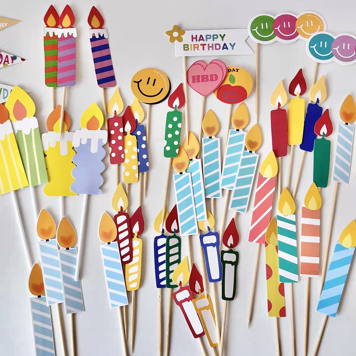 ins纸卡蜡烛蛋糕装饰插牌彩色马卡龙卡通创意生日蜡烛火苗小插件,节庆用品/礼品,节日装扮用品,淘宝优惠券,粉丝福利购,淘宝优惠卷