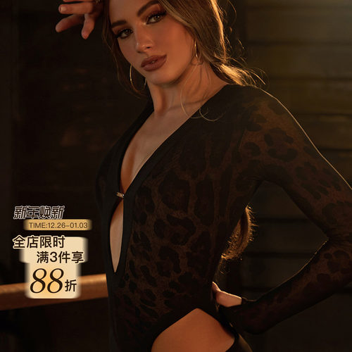 ZYM【很斩女】上衣v领高级版拉丁舞练功服女腰部镂空带胸棉25096