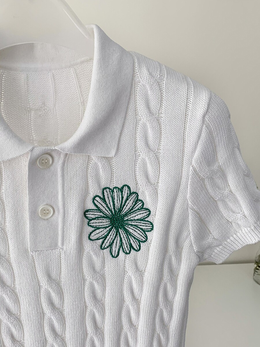 KOREAN WHITE DAISY FLOWER EMBROIDERY POLO NECK KNIT TOP WOMENS SPRING SUMMER VERSATILE SIMPLE T-SHIRT SHORT SLEEVE COTTON