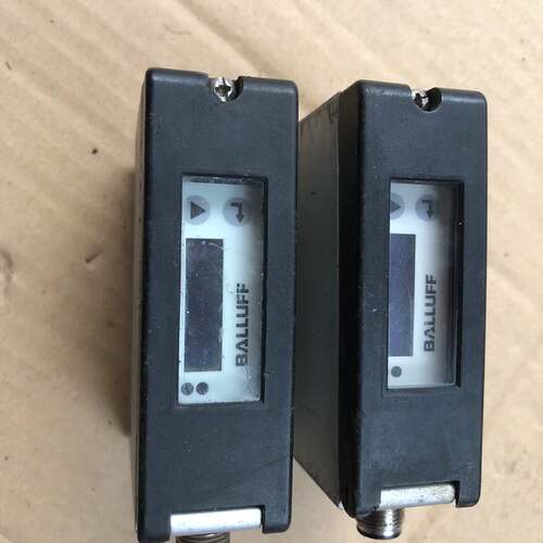 可维修巴鲁夫，光电传感器D-73765..成色如图，图中两个走议价