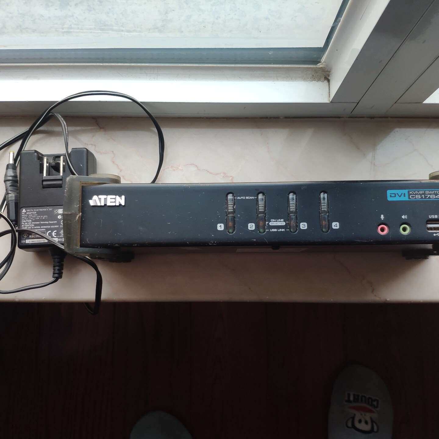 维修台湾()CS1764A dvi kvm切换器，可议价图片